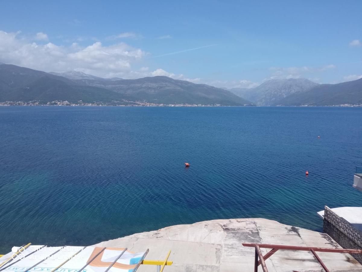 Apartments Petrovic Τίβατ Εξωτερικό φωτογραφία