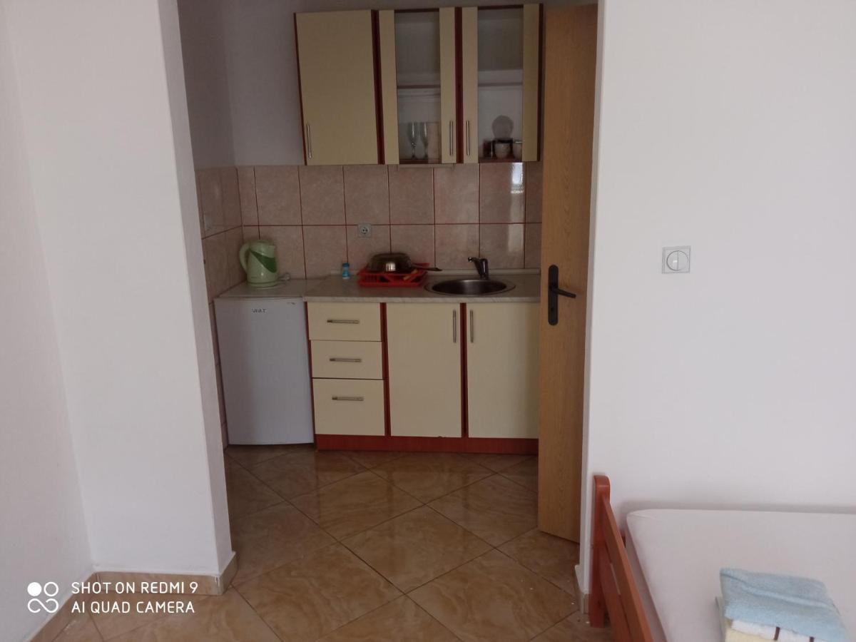 Apartments Petrovic Τίβατ Εξωτερικό φωτογραφία