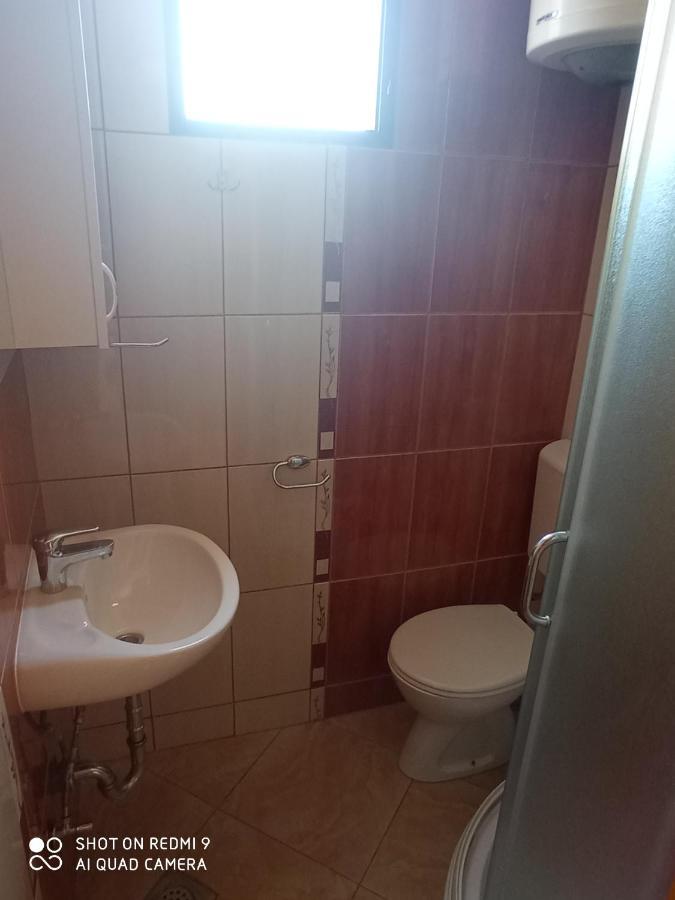 Apartments Petrovic Τίβατ Εξωτερικό φωτογραφία