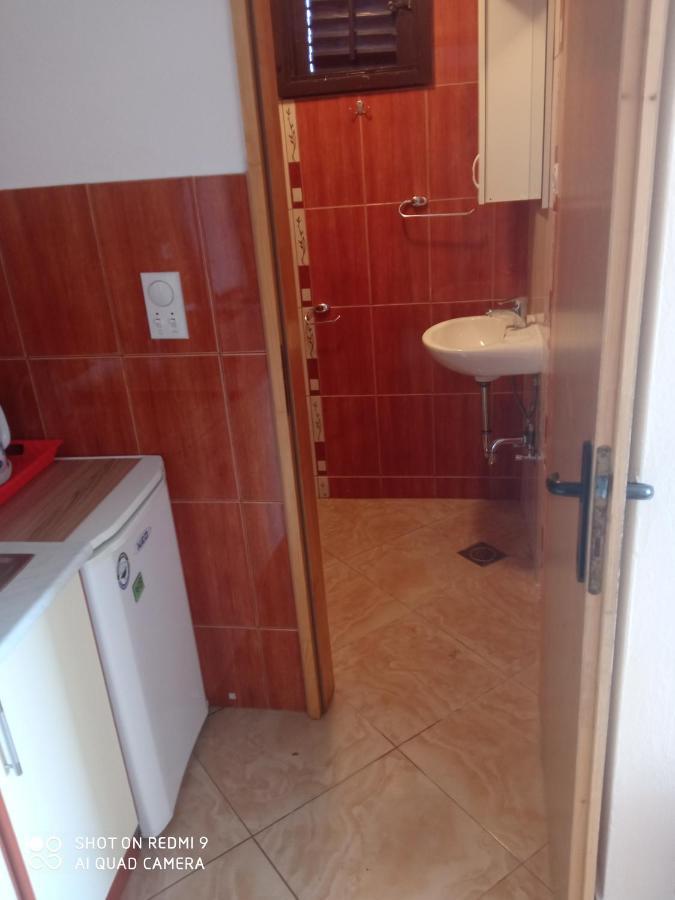 Apartments Petrovic Τίβατ Εξωτερικό φωτογραφία